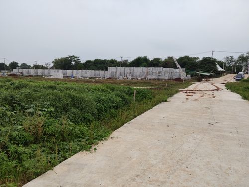 foto posisi tengah perumahan Perumahan Tirta Alam Cibitung