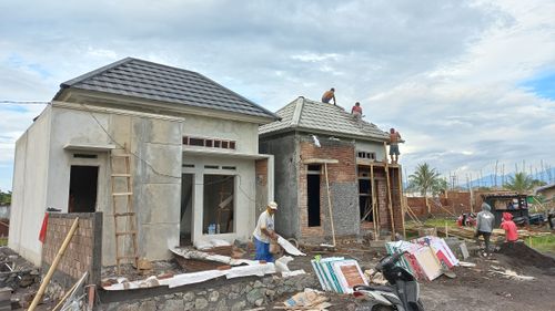 foto contoh rumah perumahan Meta Pesona