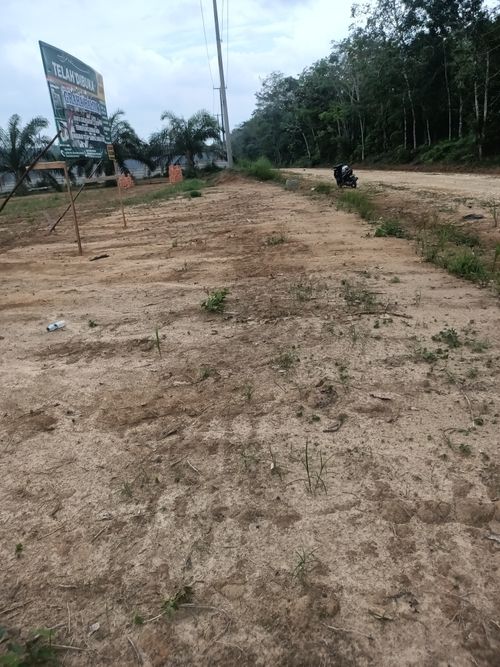 foto gerbang perumahan GRAHA HALIM 1