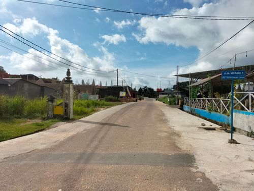 foto gerbang perumahan Perumahan Taman Bestari