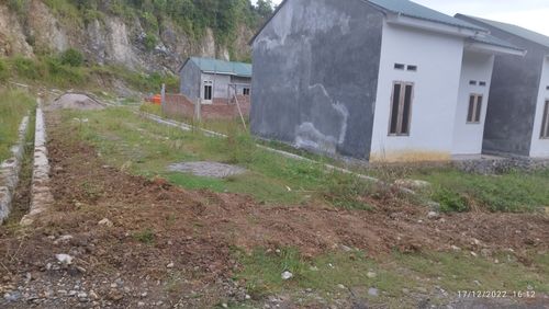 foto gerbang perumahan BUKIT LEWADANG