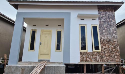foto contoh rumah perumahan KOMPLEK SEJAHTERA MANDIRI ASRI