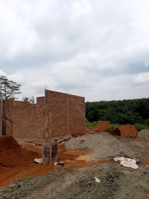 foto posisi tengah perumahan Foresta Residence