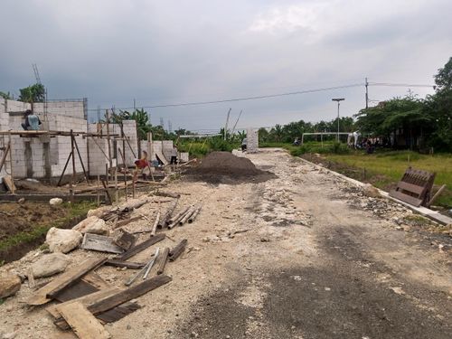 foto posisi tengah perumahan GRIYA AZWA RESIDENCE