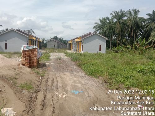 foto gerbang perumahan ANUGRAH LABURA PERMAI