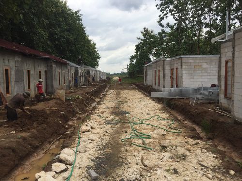 foto posisi tengah perumahan PERUMAHAN MARITZA TANJUNG