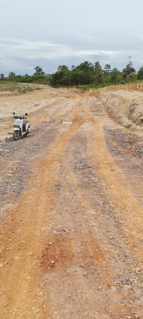 foto gerbang perumahan MARGAHAYU LAND BARUGA 2