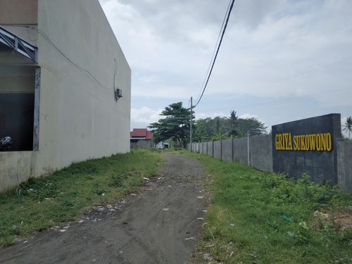 foto gerbang perumahan Griya Sukowono