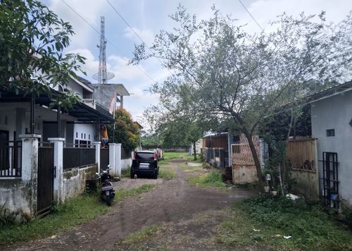 foto posisi tengah perumahan Griya Sukowono