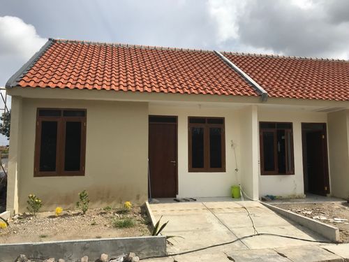 foto contoh rumah perumahan PRIMA REGENCY