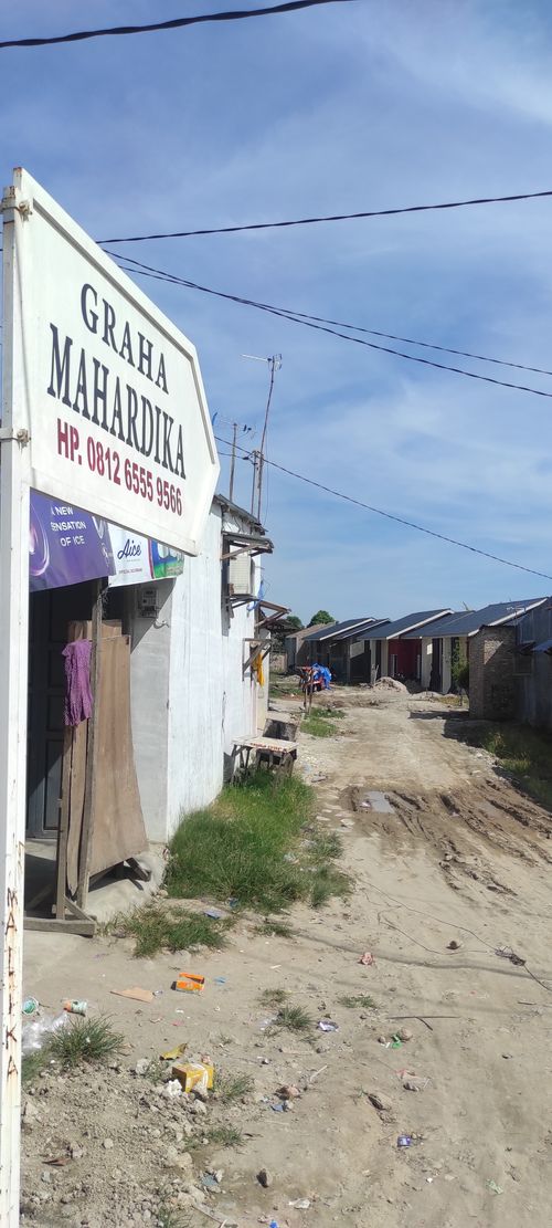 foto gerbang perumahan GRAHA MAHARDIKA