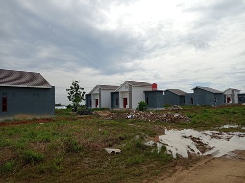 foto posisi tengah perumahan Royal Akasia
