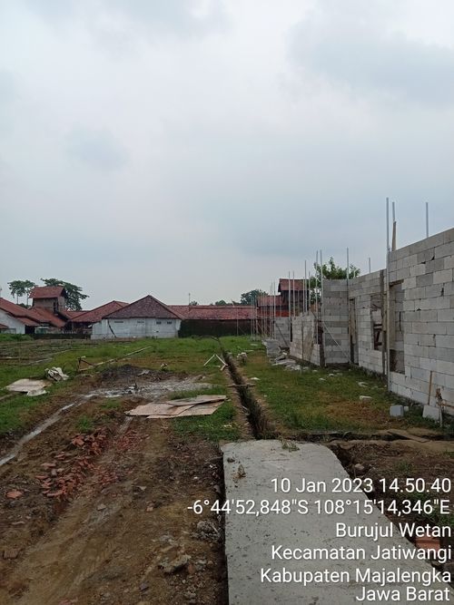 foto posisi tengah perumahan JATIWANGI REGENCY