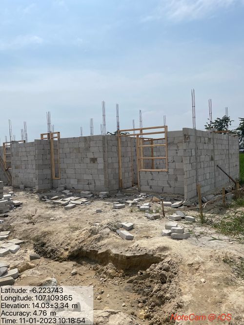 foto contoh rumah perumahan Karnaen residence