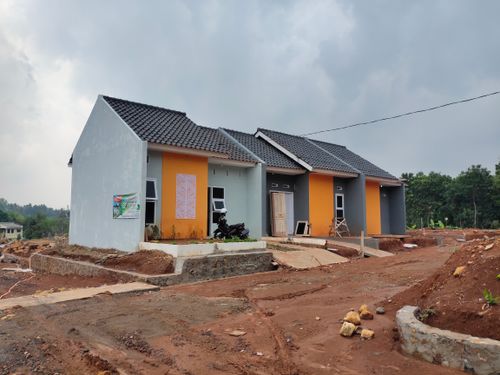 foto contoh rumah perumahan Grand Karangkamulyan Asri