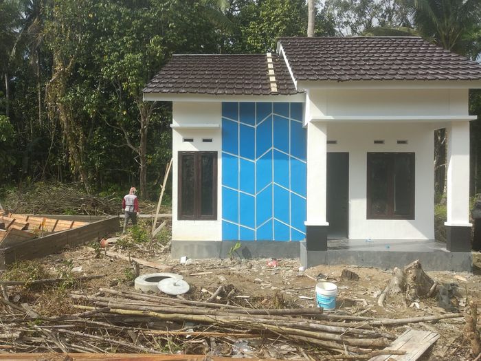 foto tampak rumah tipe 36 perumahan GRIYA DANISHWARA