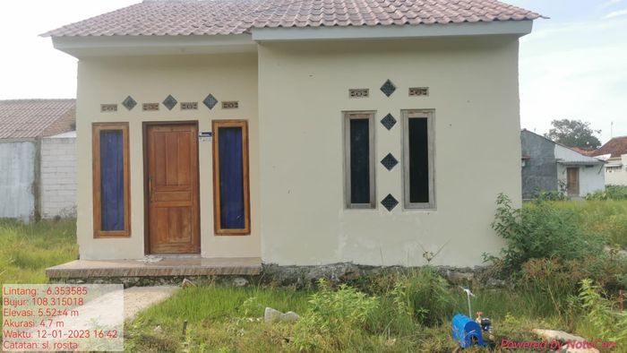 foto tampak rumah tipe 36/90 perumahan Griya Abdi Karya