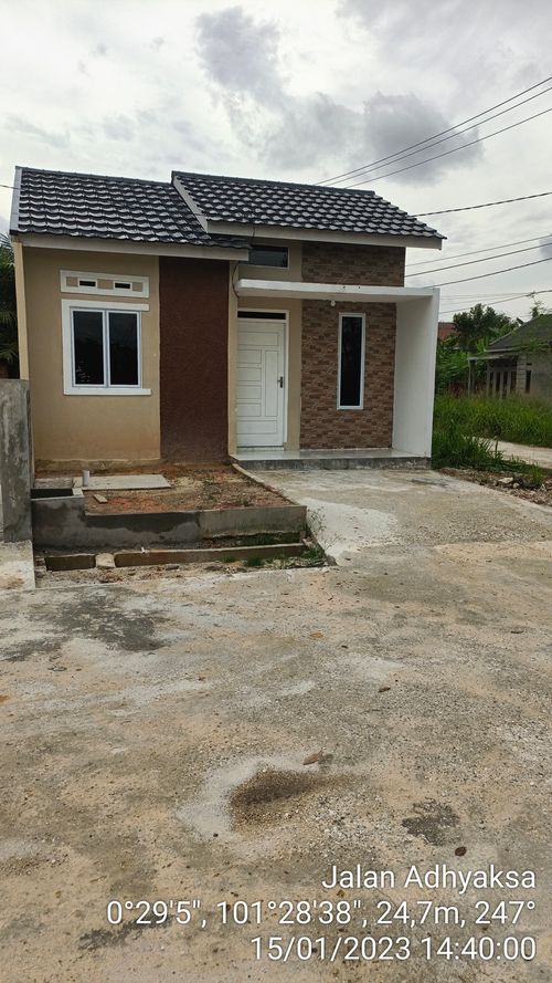 foto gerbang perumahan VILLA KESADARAN