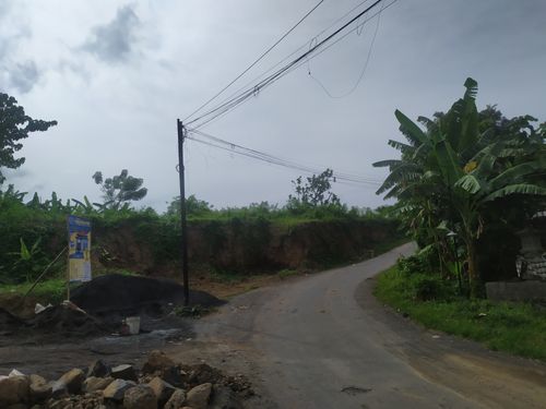 foto gerbang perumahan PERMAI LESTARI BANYUNING 2