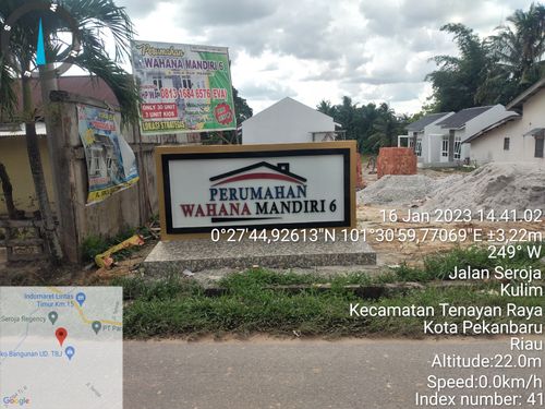 foto gerbang perumahan WAHANA MANDIRI 6