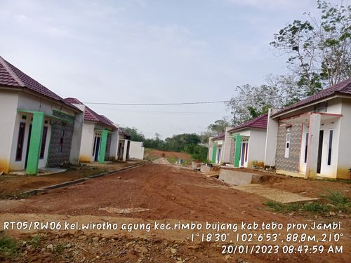 foto posisi tengah perumahan PURI RAFLESIA RESIDENCE. 4