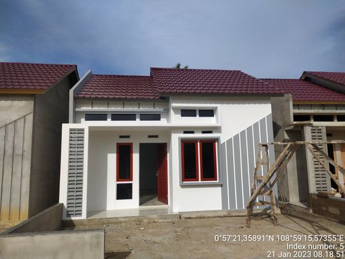 foto contoh rumah perumahan PERUMAHAN GARDEN CITY 2
