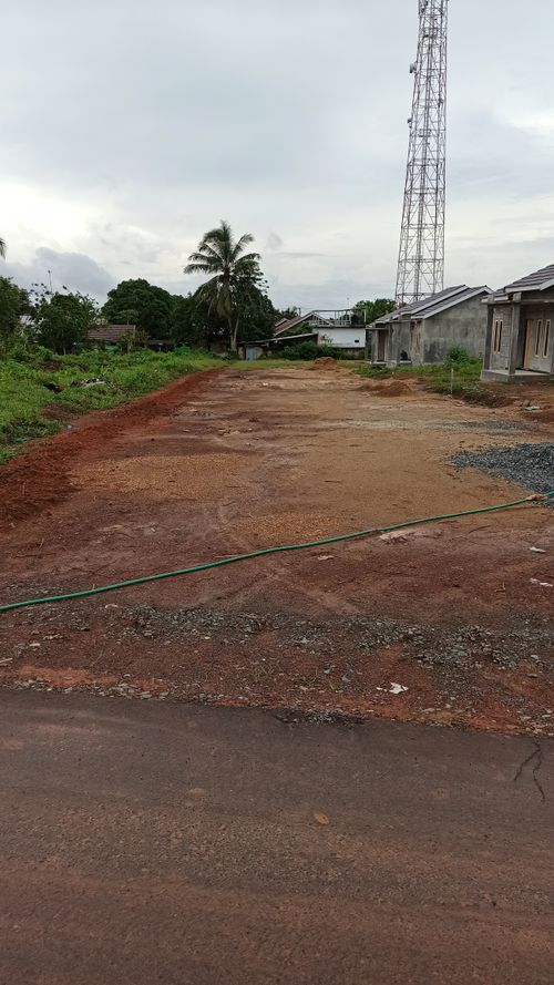 foto posisi tengah perumahan GRIYA ZIVA PABAHANAN II