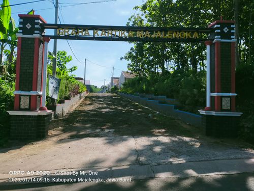 foto gerbang perumahan GRAHA KARTIKA MAJALENGKA