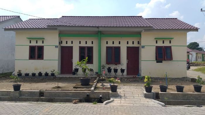 foto tampak rumah tipe 36 perumahan GRIYA MENCIRIM INDAH TAHAP 3