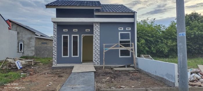 foto tampak rumah tipe 36 / 96 perumahan Sriwijaya Cluster Borang
