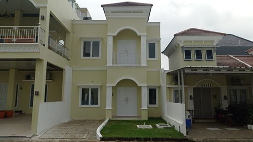 foto contoh rumah perumahan VERONA HILLS CLUSTER VIOLET