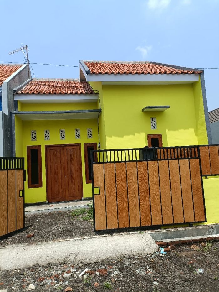 foto tampak rumah tipe subsidi perumahan GRAND ATHAYA RESIDENCE 2