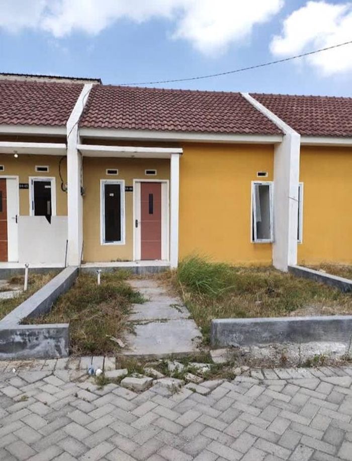 foto tampak rumah tipe 27/60 perumahan BUMI MAJAPAHIT