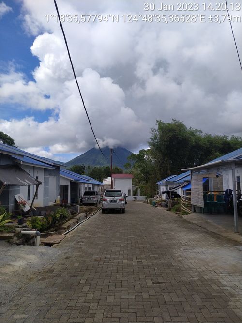 foto posisi tengah perumahan Griya Bangun Tomohon Lestarii 3