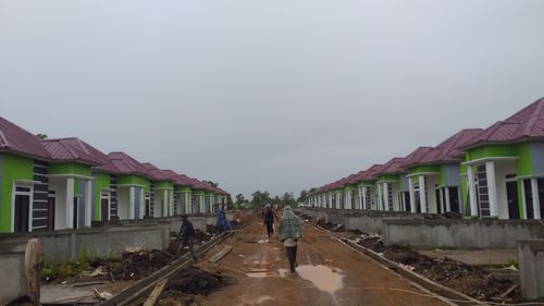 foto posisi tengah perumahan RESIDENCE BORNEO KHATULISTIWA RAYA