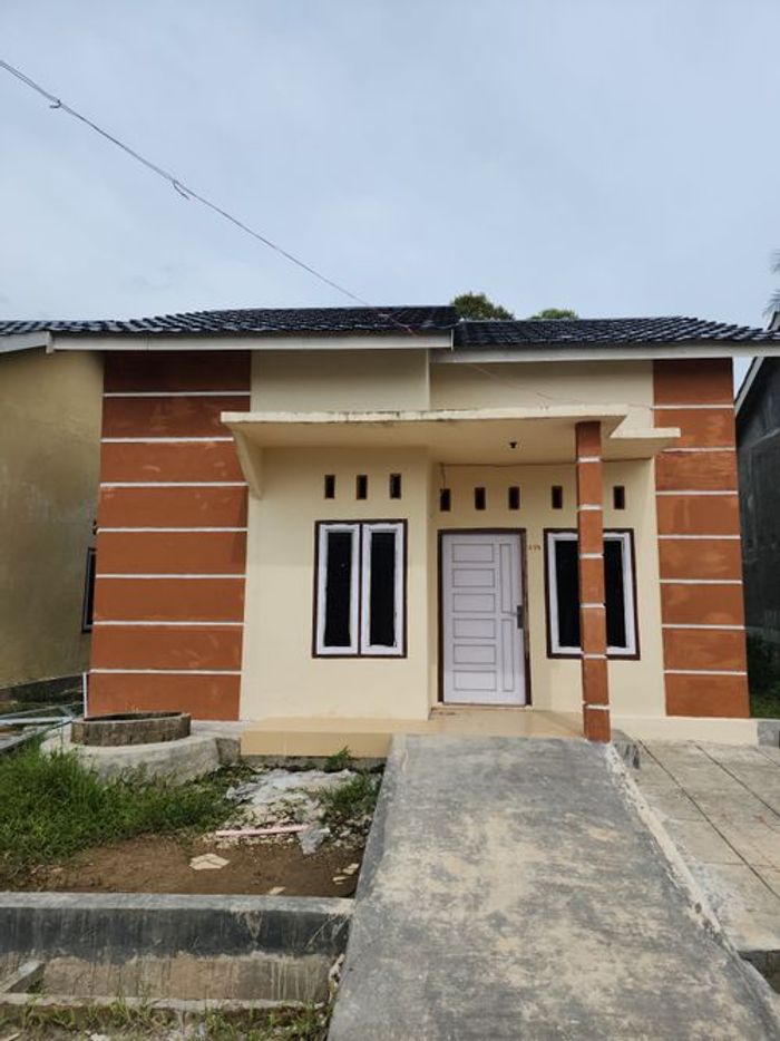 foto tampak rumah tipe SUBSIDI perumahan GRIYA BATANGHARI 3