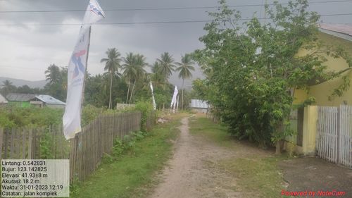 foto posisi tengah perumahan PERUMAHAN GRAHA PERINTIS PERMAI