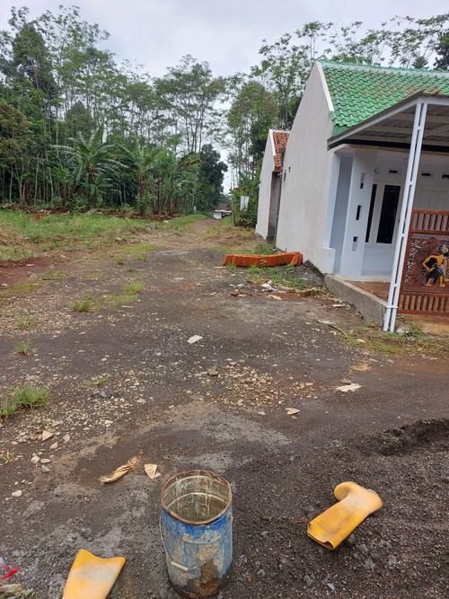 foto gerbang perumahan SERUNI BUMI NUSANTARA
