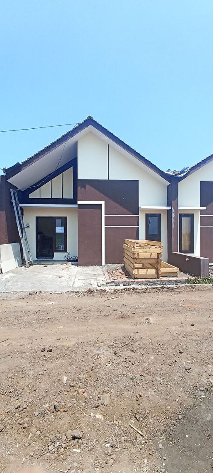 foto tampak rumah tipe 36 perumahan Grand Wahid
