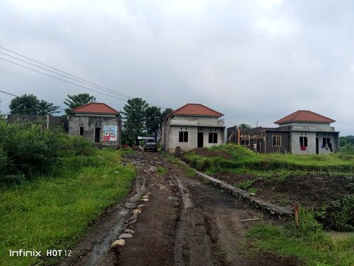 foto gerbang perumahan PERUMAHAN MENJANGAN INDAH