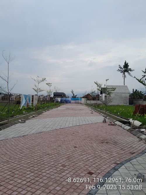 foto gerbang perumahan POLINESIA