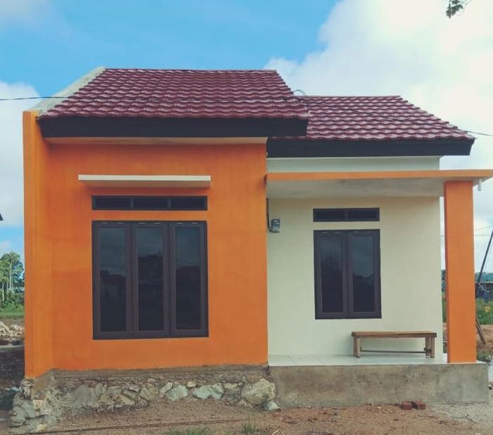 foto tampak rumah tipe 36/90 perumahan GRAND EFATA MALIBELA