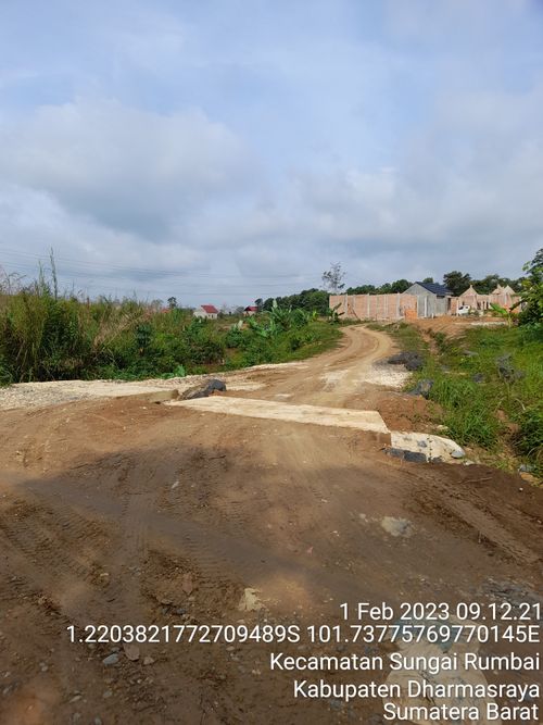 foto gerbang perumahan Perumahan Rayhana Village