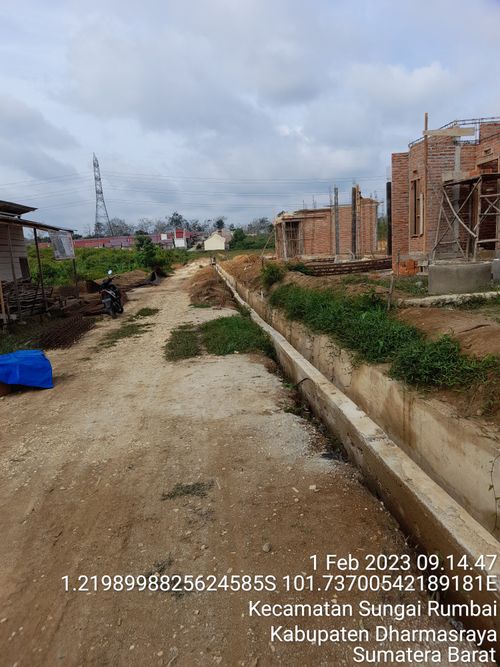 foto posisi tengah perumahan Perumahan Rayhana Village