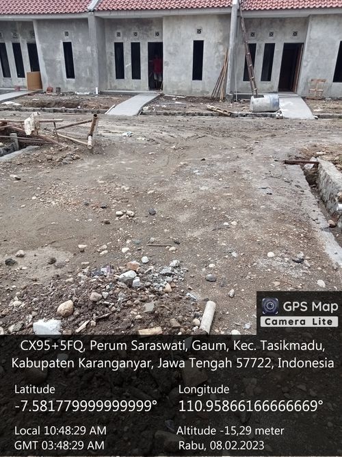 foto posisi tengah perumahan PERUM SARASWATI BARU 2