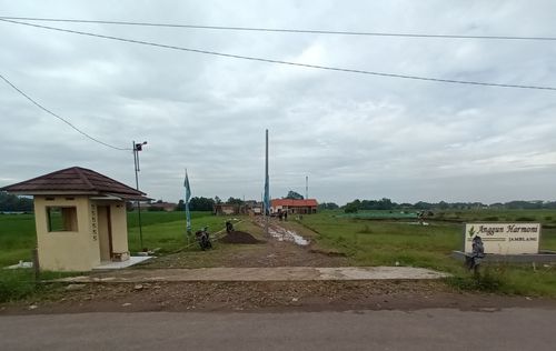 foto gerbang perumahan Anggun Harmoni Jamblang