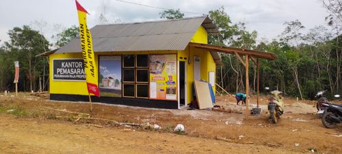 foto gerbang perumahan Raja Property 1