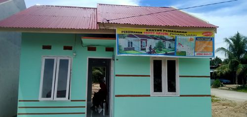 foto contoh rumah perumahan PERUMAHAN GRAND MAHONI
