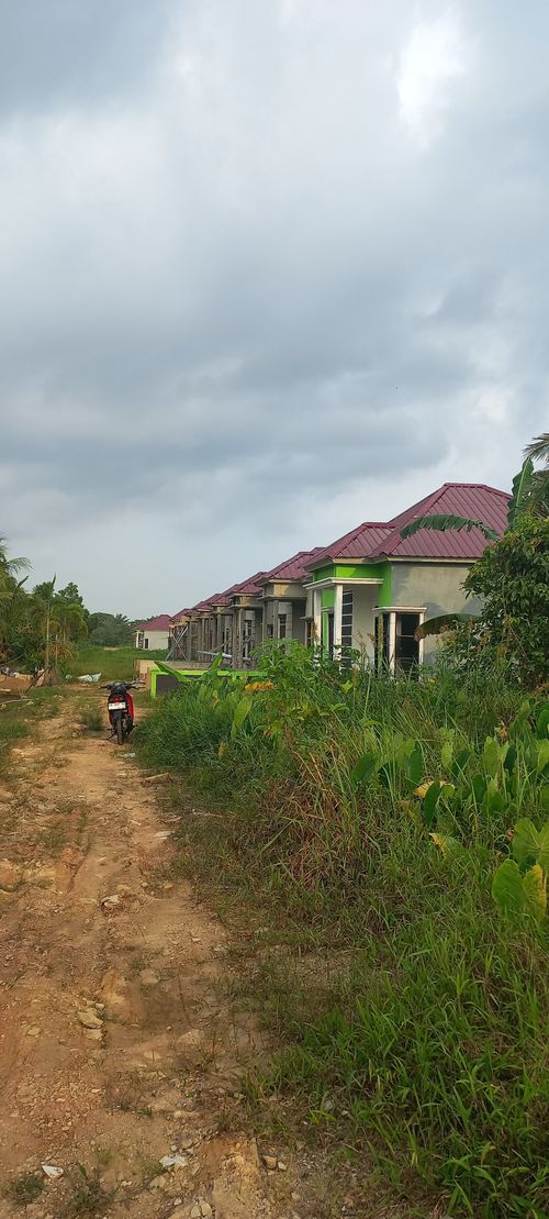 foto posisi tengah perumahan RESIDENCE BORNEO KHATULISTIWA 8