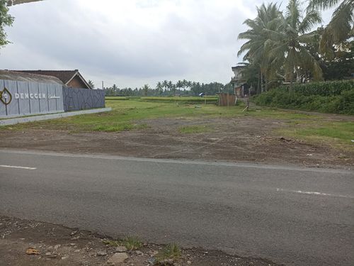 foto gerbang perumahan Denggen Residence